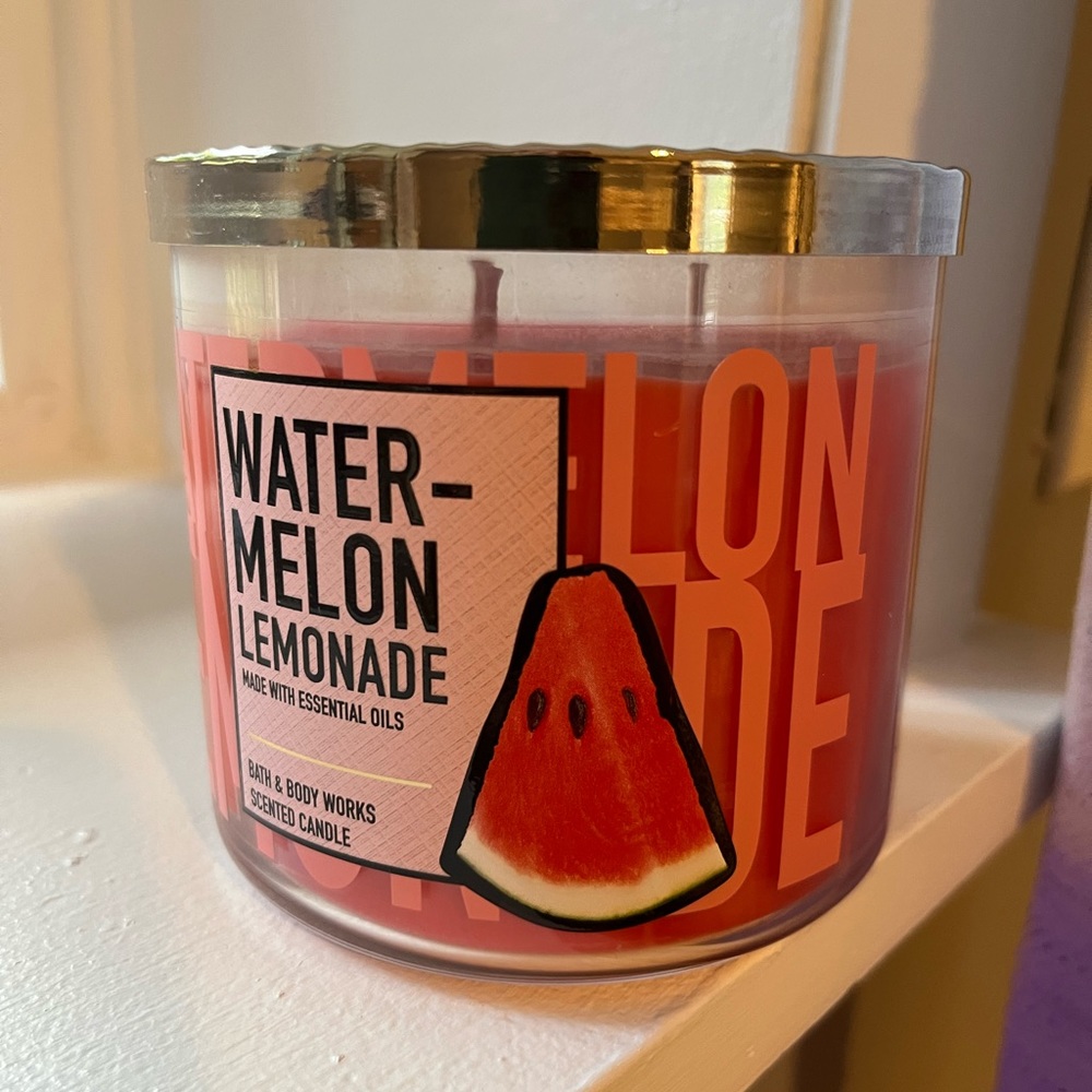 Watermelon Lemonade - Bath & Body Works candle